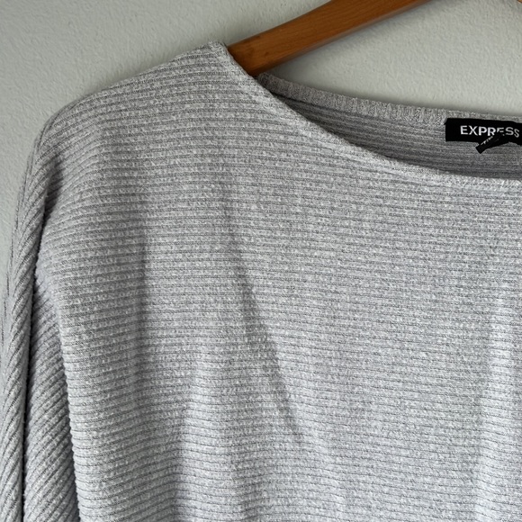 EXPRESS Ribbed Dolman Sleeve Top - Picture 3 of 9